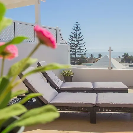 Flower 25 Apartment Playa Honda (Lanzarote)